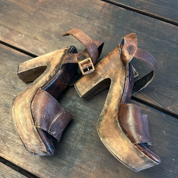 Freebird by Steven Caye Platform Wooden Leather Heels with Buckles 7 - Picture 1 of 7